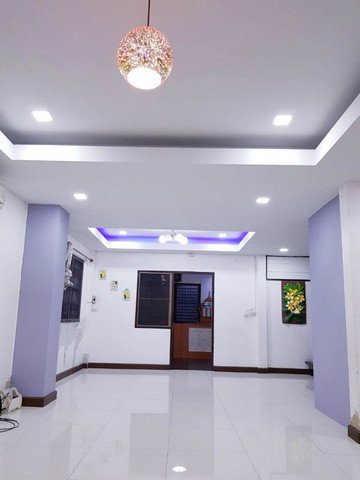 hr-3311-ให้เช่าบ้านแฝด-2-ชั้น-โครงการโกลเด้นเพลส-วัชรพล-ใกล้ห้าแยกวัชรพล