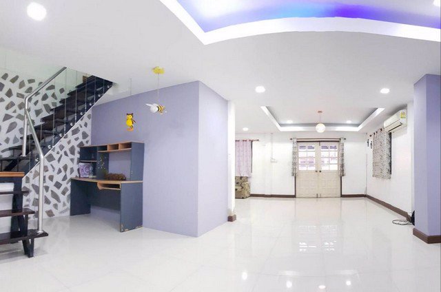 hr-3311-ให้เช่าบ้านแฝด-2-ชั้น-โครงการโกลเด้นเพลส-วัชรพล-ใกล้ห้าแยกวัชรพล