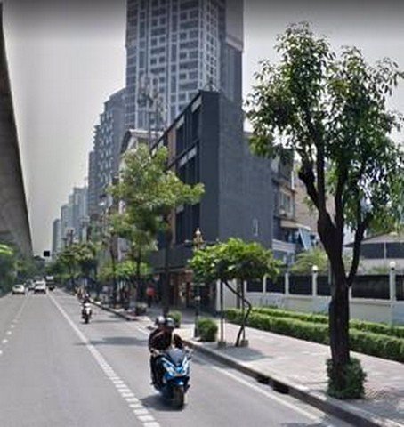 br-877-ให้เช่าอาคารพาณิชย์-3-ชั้นครึ่ง-ติดถนนสุขุมวิท-ใกล้-bts-ทองหล่อ-เหมาะทำธุรกิจ