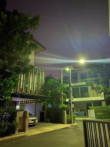 hr-3360-ให้เช่าบ้าน-3-ชั้น-โครงการaq-arbor-ถนนเฉลิมพระเกียรติ-ร9-ซอย48-ใกล้สวนหลวง