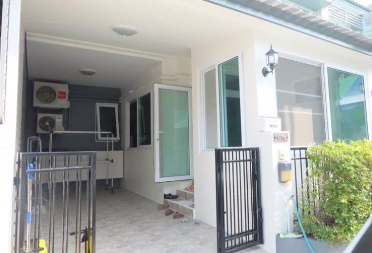 hs-1247-ขายทาวน์โฮม-2-ชั้น-หมู่บ้านรสาแมกซ์วิว-ถนนพหลโยธิน-73-ใกล้สนามบินดอนเมือง