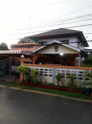 hr-3403-ให้เช่าบ้านเดี่ยว-2-ชั้น-ซอยโกสุมรวมใจ3-สีกัน-ดอนเมือง-ใกล้สนามบินดอนเมือง