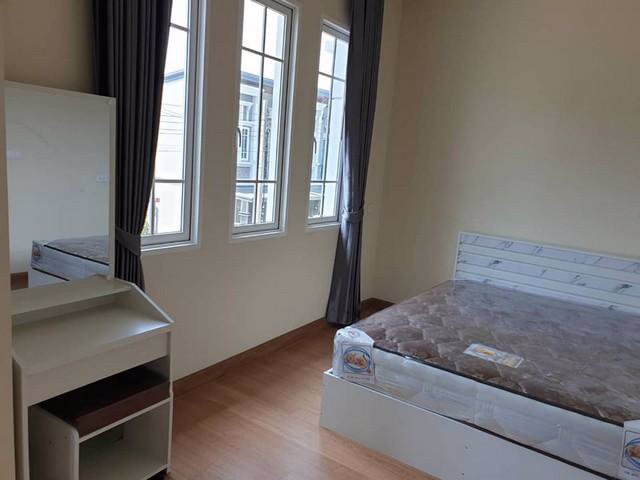 hr-3439-ให้เช่าทาวน์โฮม-2ชั้น-โกลเด้นแลนด์-สำโรง-สมุทรปราการ-ใกล้อิมพิเรียลสำโรง