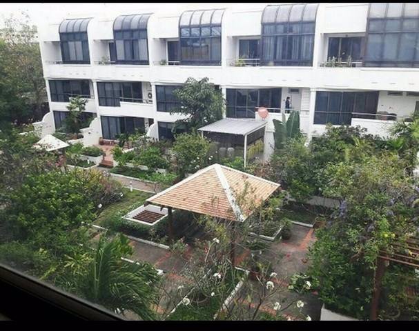 hr-3429-ให้เช่าทาวน์โฮม-4ชั้น-เล่นระดับ-วิวสระว่ายน้ำ-ถนนพระราม3-ยานนาวา