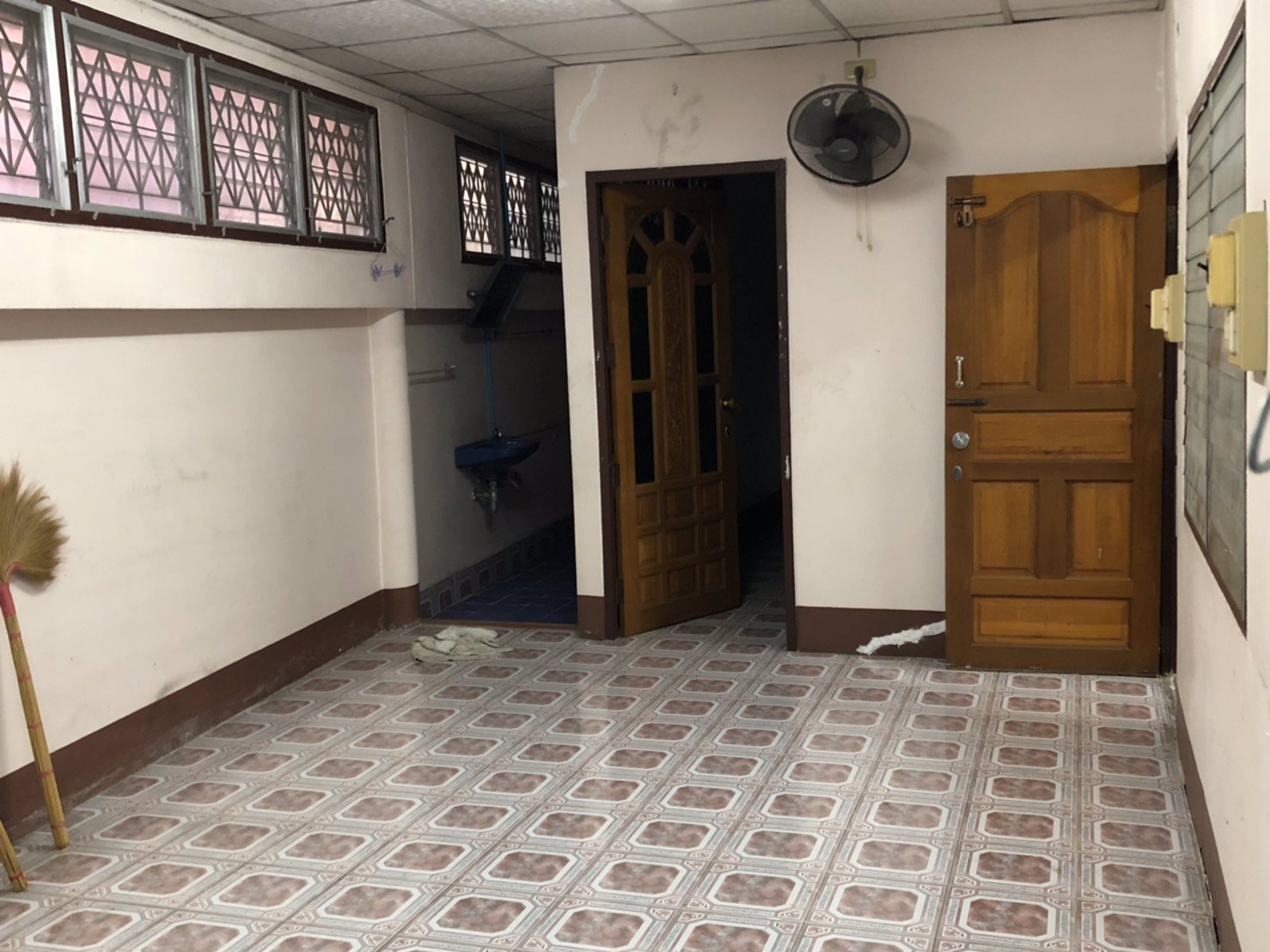 ให้เช่าบ้านเดี่ยว-2ชั้น-56-ตารางวา-หมู่บ้านชวนชม-ถลาดพร้าว101-แยก34