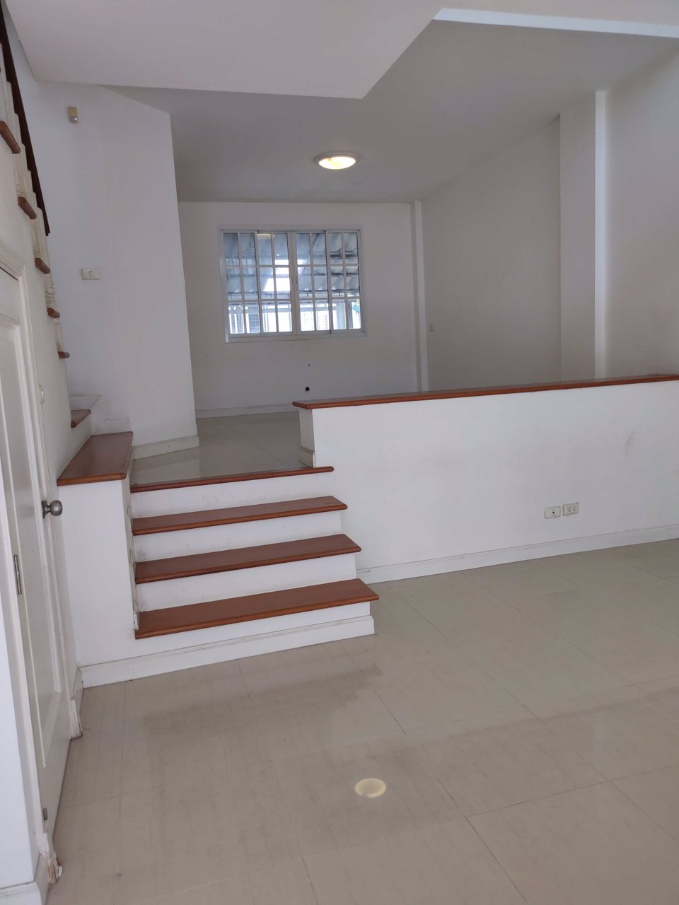 ทาวน์เฮาส์3ชั้น-plus-citypark-ซหัวหมาก23-ถหัวหมาก-ใกล้-เอแบค