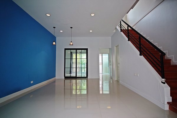 ขายทาวน์โฮม-3-ชั้น-วิสต้า-ปาร์ค-พระราม-2-หลังเซ็นทรัลพระราม-2-vista-กู้ได้-100-