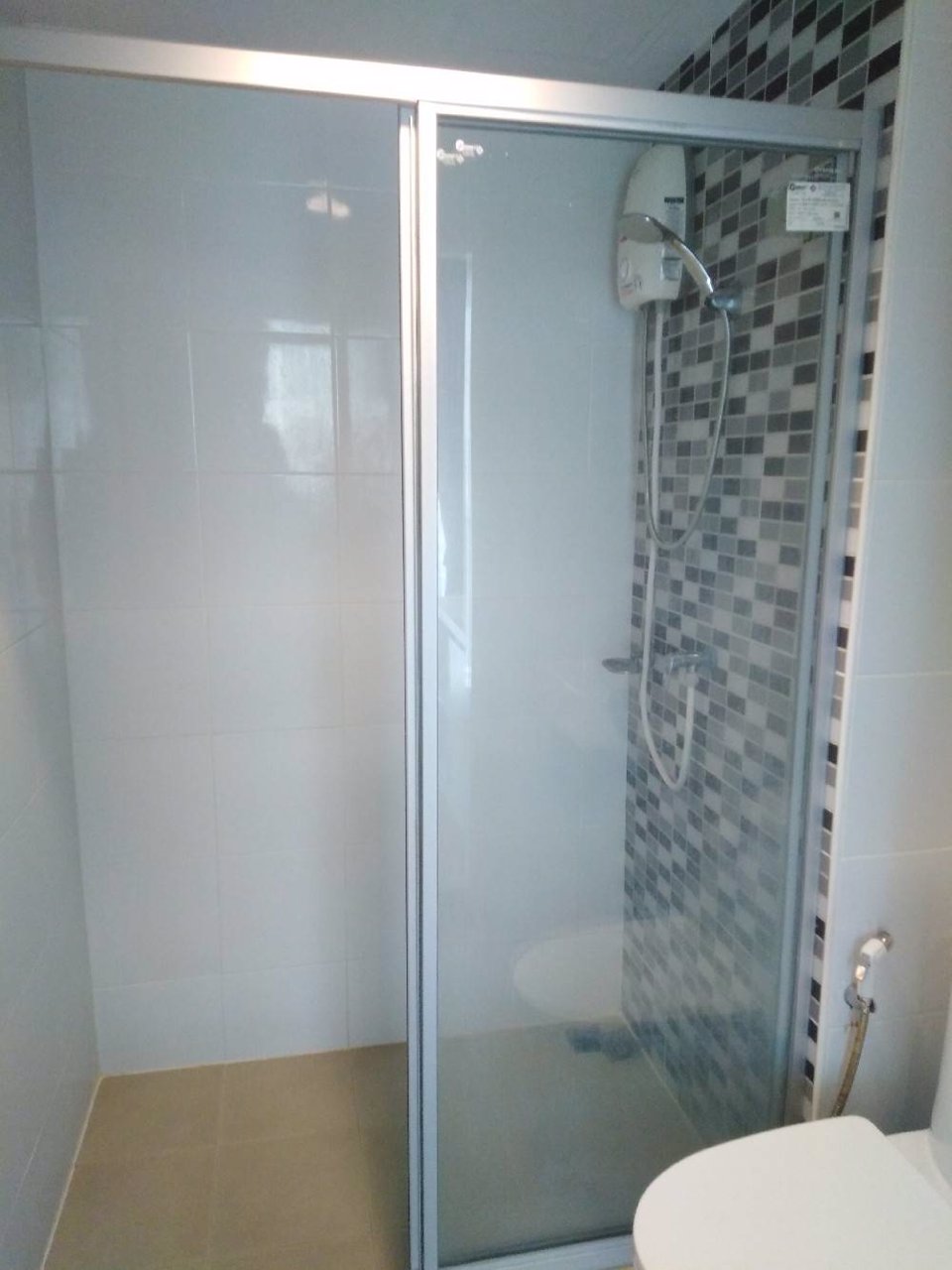 ให้เช่าคอนโดทิวลิป-5500-มีให้เลือกหลายห้อง