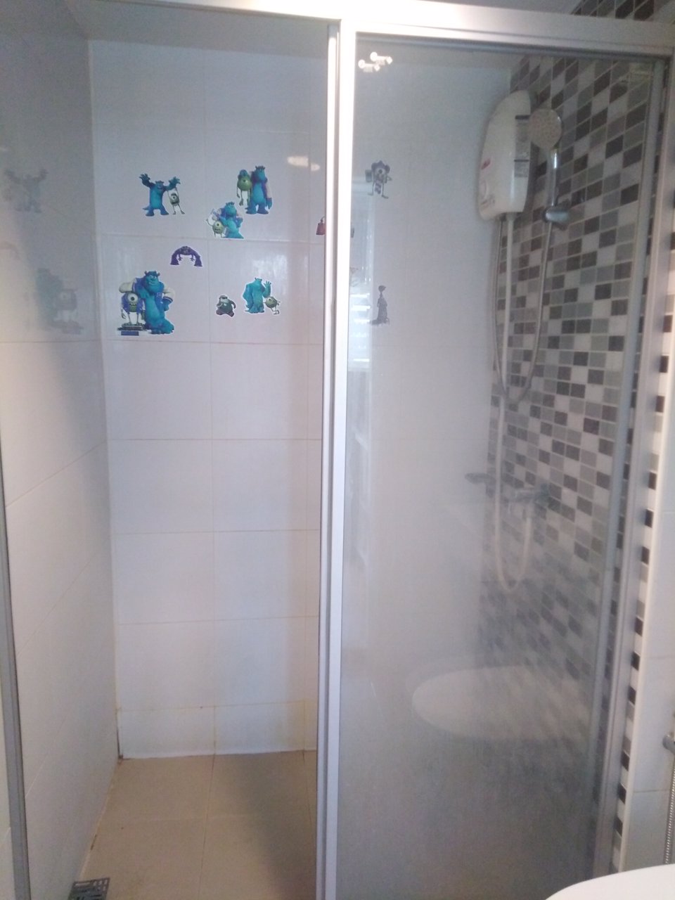 ให้เช่าคอนโดทิวลิป-5500-มีให้เลือกหลายห้อง