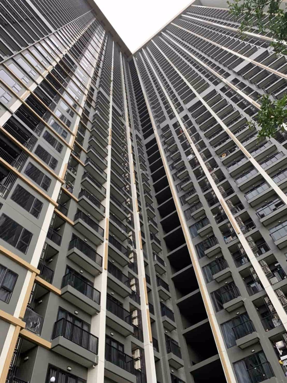 ขายดาวน์คอนโด-เดอะ-โพลิแทน-อควา-condo-politan-aqua-ใกล้รถไฟฟ้า-mrt-สะพานพระนั่งเกล้า