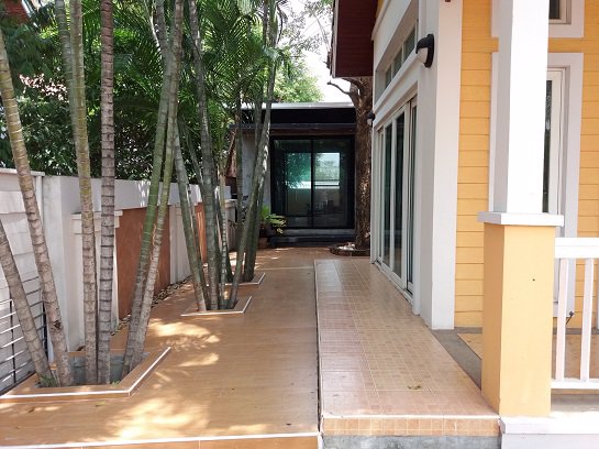 ขายบ้านเดี่ยวชั้นเดียวเล่นระดับ-พร้อมอยู่-เนื้อที่-75-ตรว-หมู่บ้านวรางกูล-ลำลูกกาคลอง-4-ทำเลดี