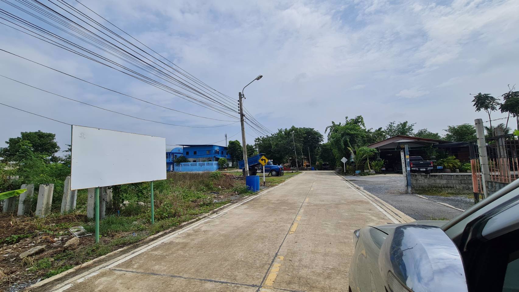 ที่ดินเปล่าถมแล้วแบ่งให้เช่า-อยู่-ตคลองข่อย-จนนทบุรี