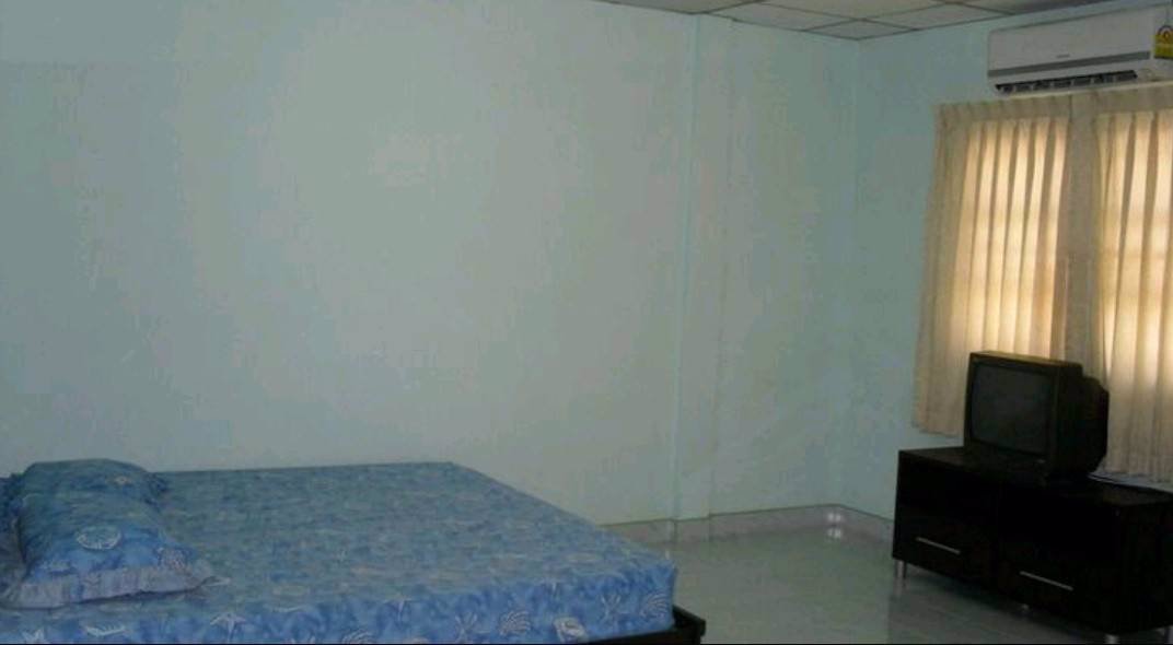 ทาวน์โฮม-2ชั้น-ตกแต่งใหม่12000-บาท-ต่อเดือน-ให้เช่า-พร้อมเฟอร์ฯ