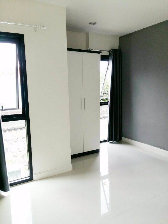 บ้านเดี่ยว-สไตล์-โมเดิร์น-2ชั้น-ให้เช่า-24000บาท-ต่อเดือน