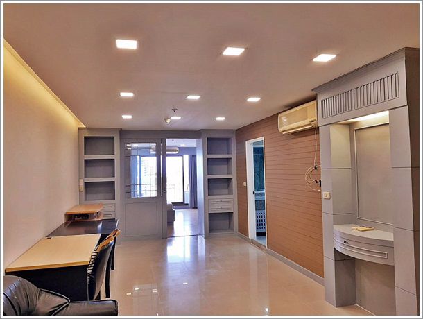 ให้เช่า-คอนโด-สเตท-ทาวเวอร์-สีลม-วิวแม่น้ำ-ห้องบิ้วท์อิน-แต่งสวย-เฟอร์ครบครัน-เดินทางสะดวก-พร้อมอยู่