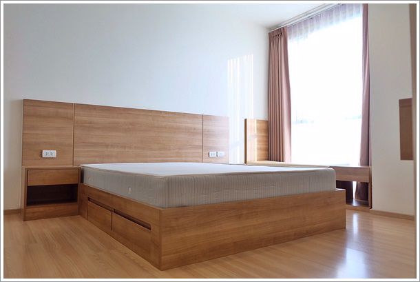 ด่วน-ให้เช่า-ริธึ่ม-พหล-อารีย์-ห้องชั้นสูง-วิวสวย-ไม่บล๊อค-เฟอร์และเครื่องใช้ไฟฟ้าครบครัน