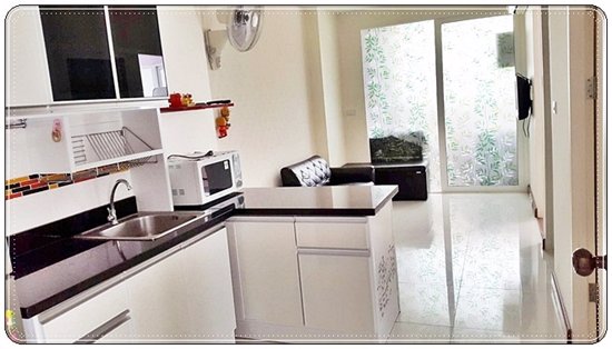 ให้เช่าคอนโด-แอร์ลิ๊งค์-เรสซิเด้นท์-ร่มเกล้า-ใกล้-airport-link-สนามบิน-ห้องสองนอน-พร้อมอยู่