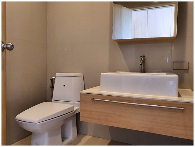 ด่วน-ให้เช่าคอนโด-ดิ-อิสสระ-ลาดพร้าว-ชั้นสูง-ห้องมุม-วิวสวย-เฟอร์ครบครัน-เดินทางสะดวก-ใกล้รถไฟฟ้า