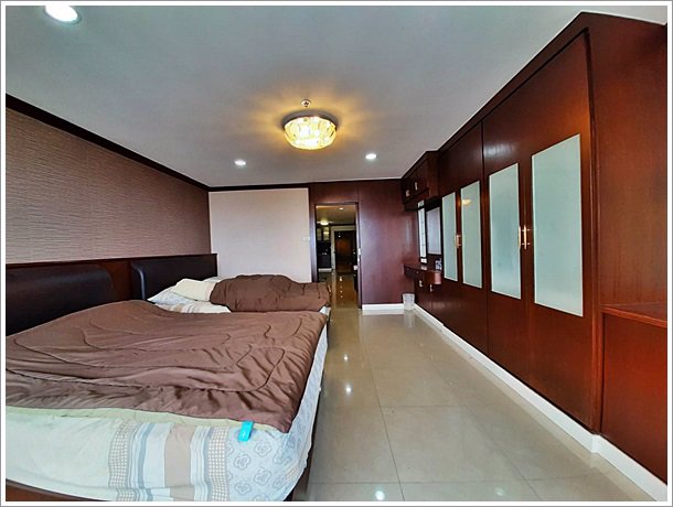 ด่วน-ขายถูก-คอนโด-สเตท-ทาวเวอร์-สีลม-ชั้นสูง-วิวแม่น้ำ-เฟอร์ครบครัน-เดินทางสะดวก