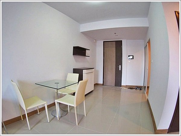 ด่วน-ให้เช่าคอนโด-ริมแม่น้ำ-ศุภาลัย-ริเวอร์-รีสอร์ท-เจริญนคร-ชั้นสูง-วิวเอเชียทีค-แต่งสวย-เฟอร์ครบ