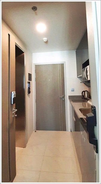 ด่วน-ให้เช่า-ขา่ย-ไอดีโอ-คิว-สยาม-ราชเทวี-ติดถนนใหญ่-ใกล้รถไฟฟ้า-ชั้นสูง-วิวสวย-บิ้วท์อิน-ตกแต่ง-เฟอ