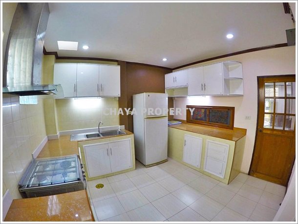 ด่วน-ให้เช่าทาวน์โฮม-3-ชั้น-ย่านปรีดี-พนมยงค์-ใกล้รถไฟฟ้า-ทำสำนักงานหรือพักอาศัยได้-เดินทางสะดวก