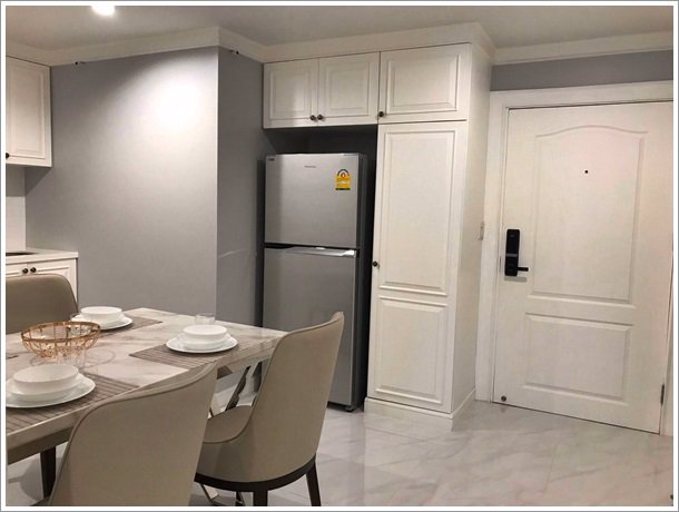 ด่วน-ให้เช่าคอนโด-สเตท-ทาวเวอร์-วิวสีลม-ห้องใหม่-แต่งสวย-เฟอร์อย่างดี-ใกล้รถไฟฟ้า-พร้อมเข้าอยู่