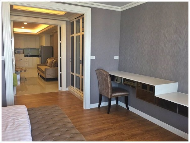 ให้เช่าคอนโด-สเตท-ทาวเวอร์-วิวสีลม-ห้องใหม่-แต่งสวย-เฟอร์อย่างดี-ใกล้รถไฟฟ้า-พร้อมเข้าอยู่