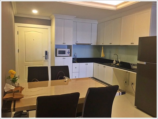 ให้เช่าคอนโด-สเตท-ทาวเวอร์-วิวสีลม-ห้องใหม่-แต่งสวย-เฟอร์อย่างดี-ใกล้รถไฟฟ้า-พร้อมเข้าอยู่