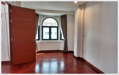 ด่วน-ขายบ้านทาวน์โฮม-เจริญนคร-ตกแต่ง-บิ้วท์อิน-แต่งสวย-เฟอร์ครบครัน-เดินทางสะดวก-พร้อมเข้าอยู่