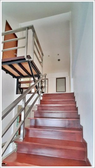 ด่วน-ขายบ้านทาวน์โฮม-เจริญนคร-ตกแต่ง-บิ้วท์อิน-แต่งสวย-เฟอร์ครบครัน-เดินทางสะดวก-พร้อมเข้าอยู่