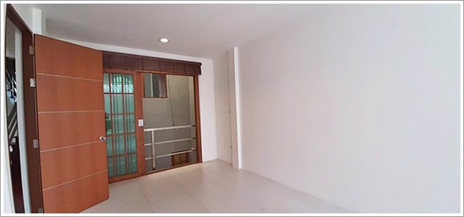 ด่วน-ขายบ้านทาวน์โฮม-เจริญนคร-ตกแต่ง-บิ้วท์อิน-แต่งสวย-เฟอร์ครบครัน-เดินทางสะดวก-พร้อมเข้าอยู่