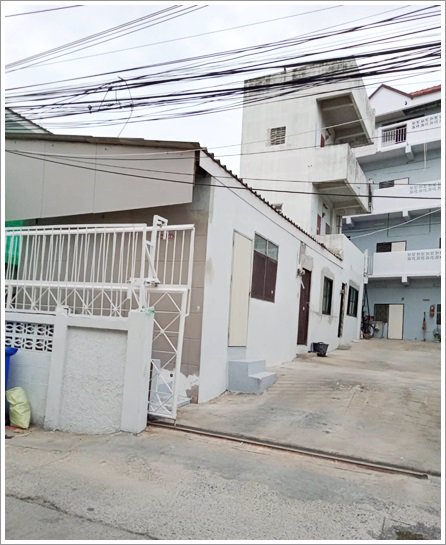 ด่วน-ขายถูก-อพาร์ตเม้นท์-4-ชั้น-ซอยแบริ่ง-22-สุขุมวิท-107-เนื้อที่เยอะ-กว้างขวาง