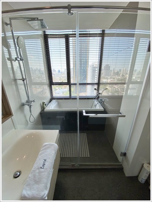 ด่วน-ให้เช่าคอนโด-เดอะ-แคปิตอล-เอกมัย-ทองหล่อ-ชั้น-20-ห้องมุม-2-ห้องนอน-วิวสวย-บิ้วท์อิน-ตกแต่ง