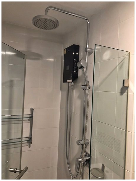 ให้เช่าคอนโด-ดีบุรา-พรานนก-ห้อง-38-ตรม-ห้องกว้าง-บิ้วท์อิน-แต่งสวย-เฟอร์อย่างดี-พร้อมเข้าอยู่