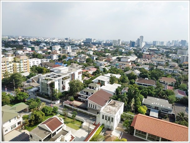 ด่วน-ให้เช่าคอนโด-ลุมพินี-เพลส-รัชโยธิน-ห้องชั้นสูง-วิวสวย-เฟอร์ครบครัน-ใกล้รถไฟฟ้า