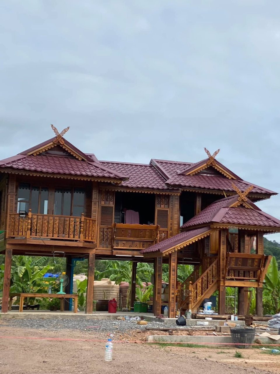 ขายด่วน…บ้านพร้อมที่ดิน-1ไร่-200-ตารางวา