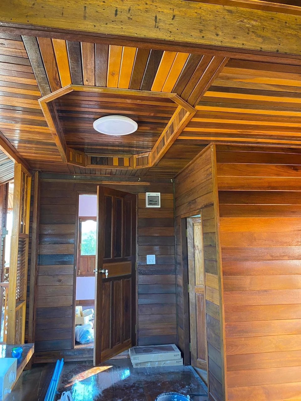 ขายด่วน…บ้านพร้อมที่ดิน-1ไร่-200-ตารางวา