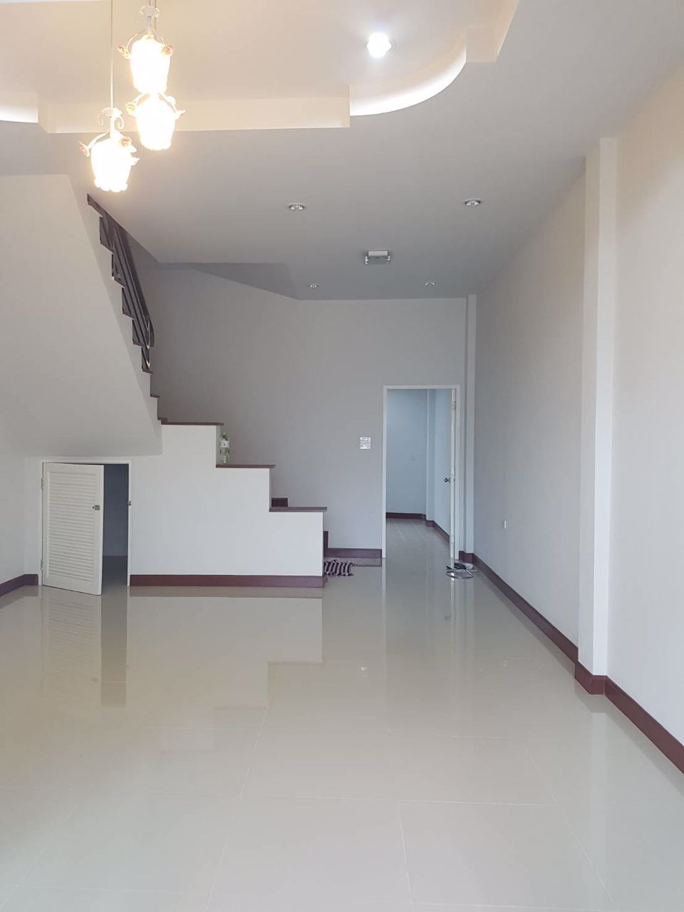 ขายทาวน์โฮม-2ชั้น-หมู่บ้านซีแกรนด์วิลล์-2-ตหนองกระทุ่ม-อเมือง-จนครราชสีมา