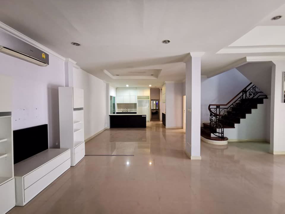 ขายบ้านเดี่ยว-หมู่บ้าน-perfect-masterpiece-สุขุมวิท-77-สุวรรณภูมิ