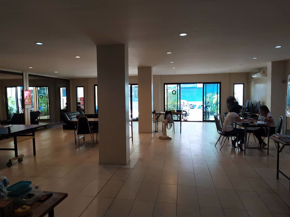 ให้เช่าทาวน์เฮ้าส์-2-คูหาตีทะลุ-รามคำแหง-ใกล้โรงพยาบาลรามคำแหง-ไม่มีเฟอร์นิเจอร์