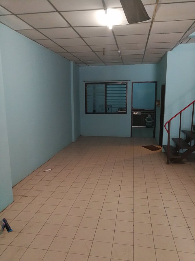 ขายทาวน์เฮ้าส์-3-ชั้น-21-ตรว-ถนาคนิวาส-ซ2