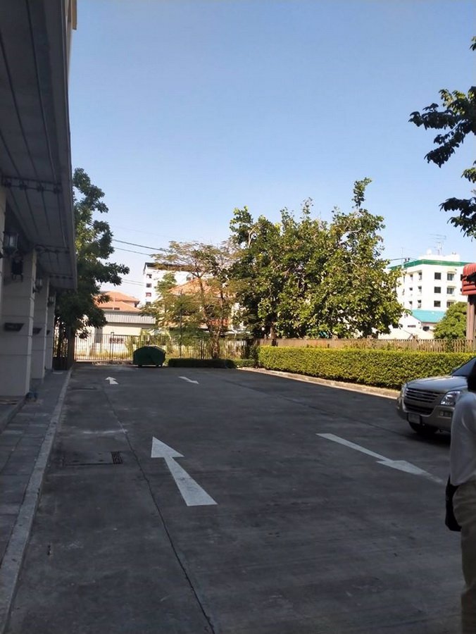 ขายทาวน์โฮม-4-ชั้น-212-ตรว-หมู่บ้านชิคดิสทริคท์ราม53-ซจันทร์ศรีชวาลา-ถรามคำแหง53