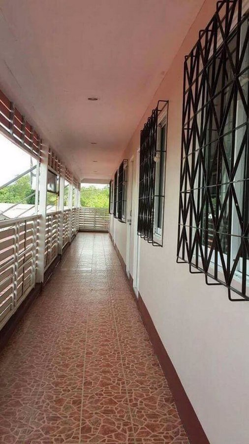 หอพักเจริญสุข-100-ตรว-2-ชั้น-พร้อมที่จอดรถ-พร้อมเฟอร์นิเจอร์-เช่น-เตียงที่นอนแอร์