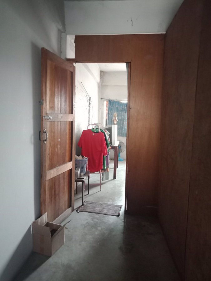 ขายตึกแถว-35-ชั้น-20-ตรว-ถนนซอยหมู่บ้านคลองหลวงเมืองใหม่