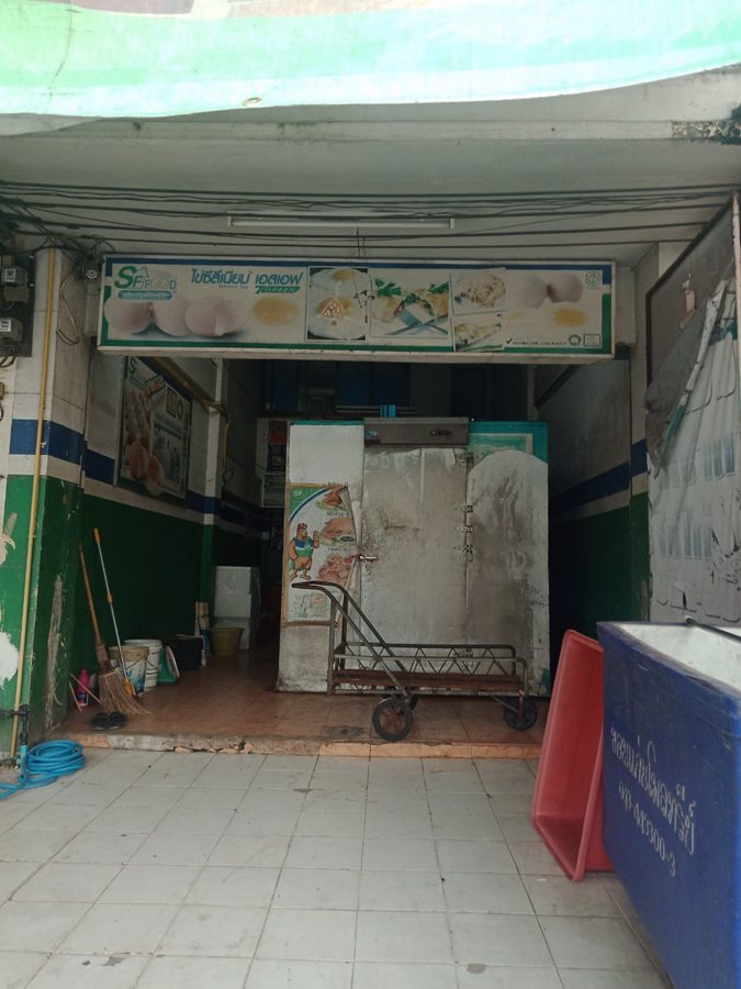 ขายตึกแถว-35-ชั้น-20-ตรว-ถนนซอยหมู่บ้านคลองหลวงเมืองใหม่