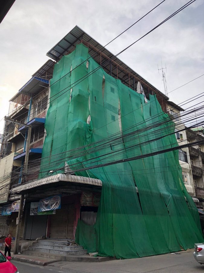 ขายตึกแถว5-ชั้น-17-ตรว-ห้องหัวมุม-ติดถนนเสรีไทย3