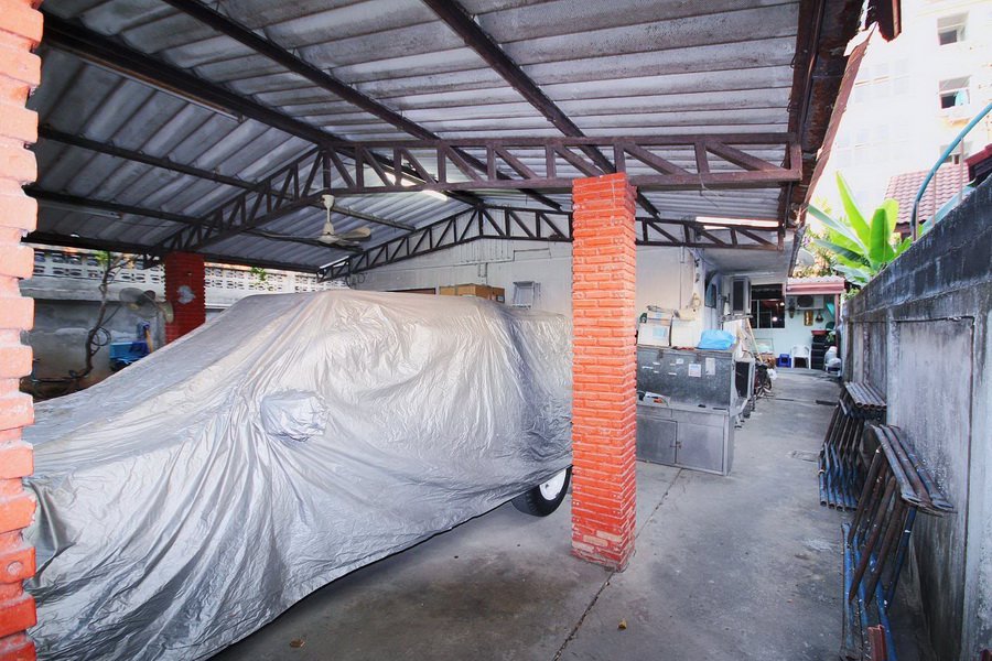 ขายด่วนบ้านเดี่ยว-2-ชั้น-63-ตรว-ซลาดพร้าว-107-แยก-31-ใกล้มหาวิทยาลัย-rbac-the-mall-บางกะปิ