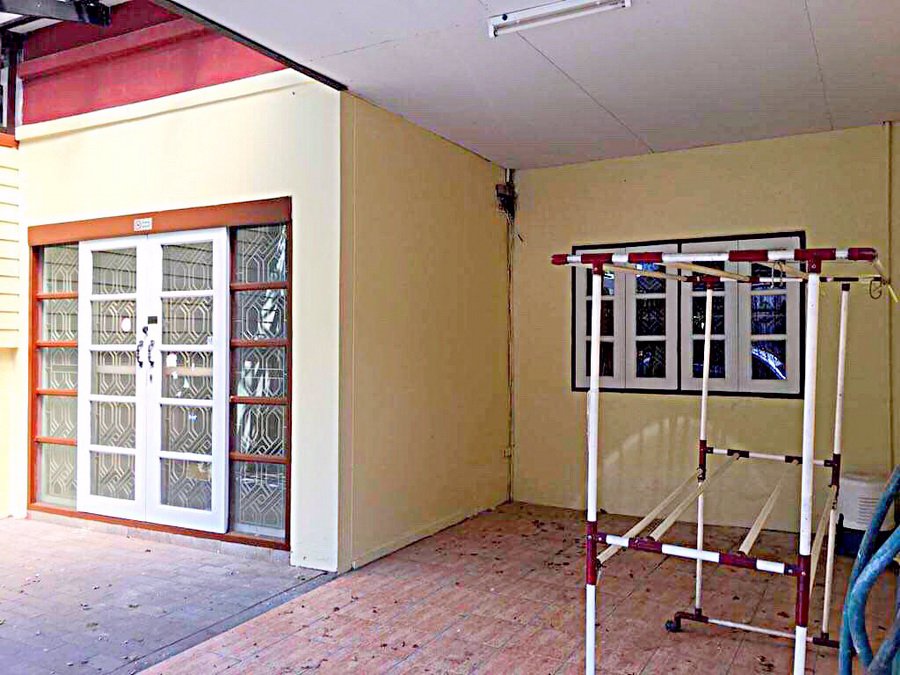 ขายทาวน์เฮ้าส์-หมู่บ้านสินธานี-3-ซอย3-ถนนนวลจันทร์-9