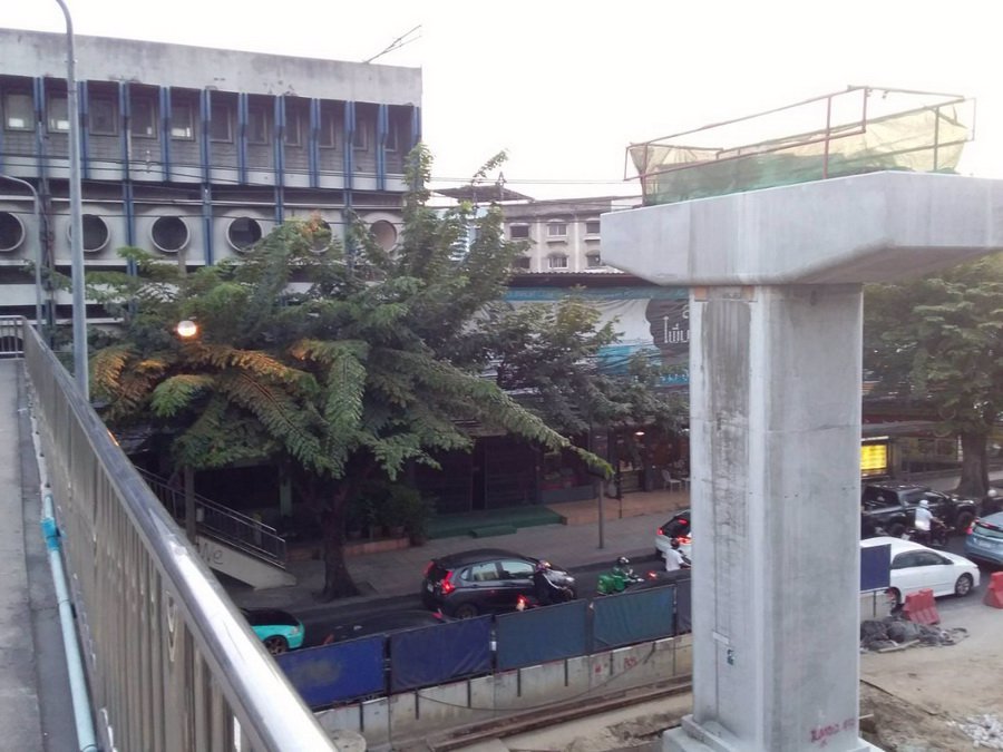 ขายที่ดินพร้อมสิ่งปลูกสร้าง-เนื้อที่-355-ตรว-ถลาดพร้าว130